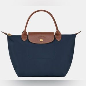 Longchamp
Le Pliage Original Small Top Handle Nylon Tote Navy
